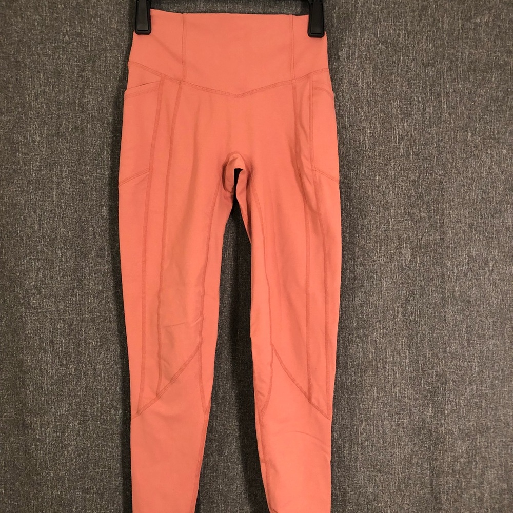 TYC “Dusty Rose” Heart Booty Leggings - xs